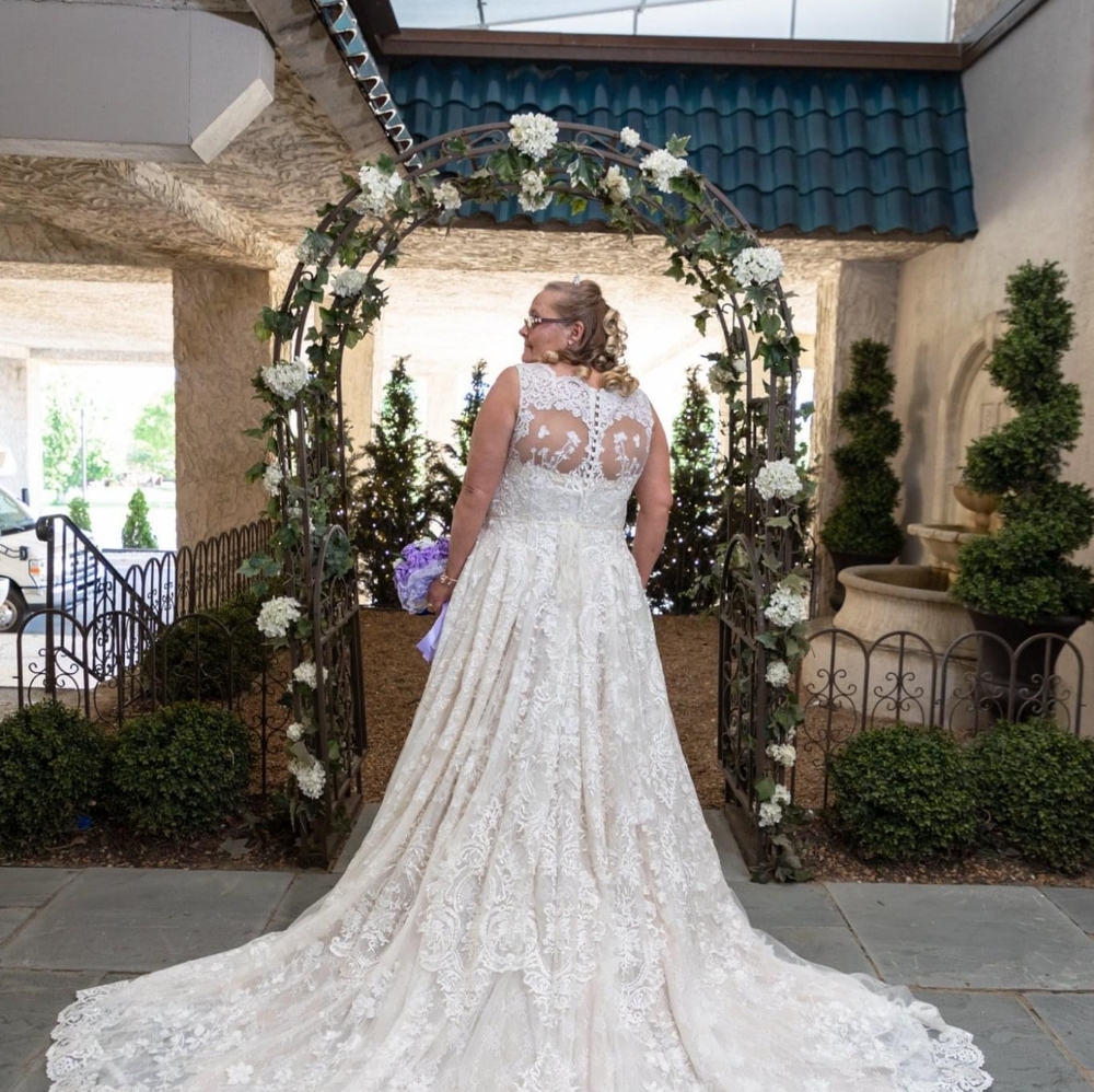 Wedding dress